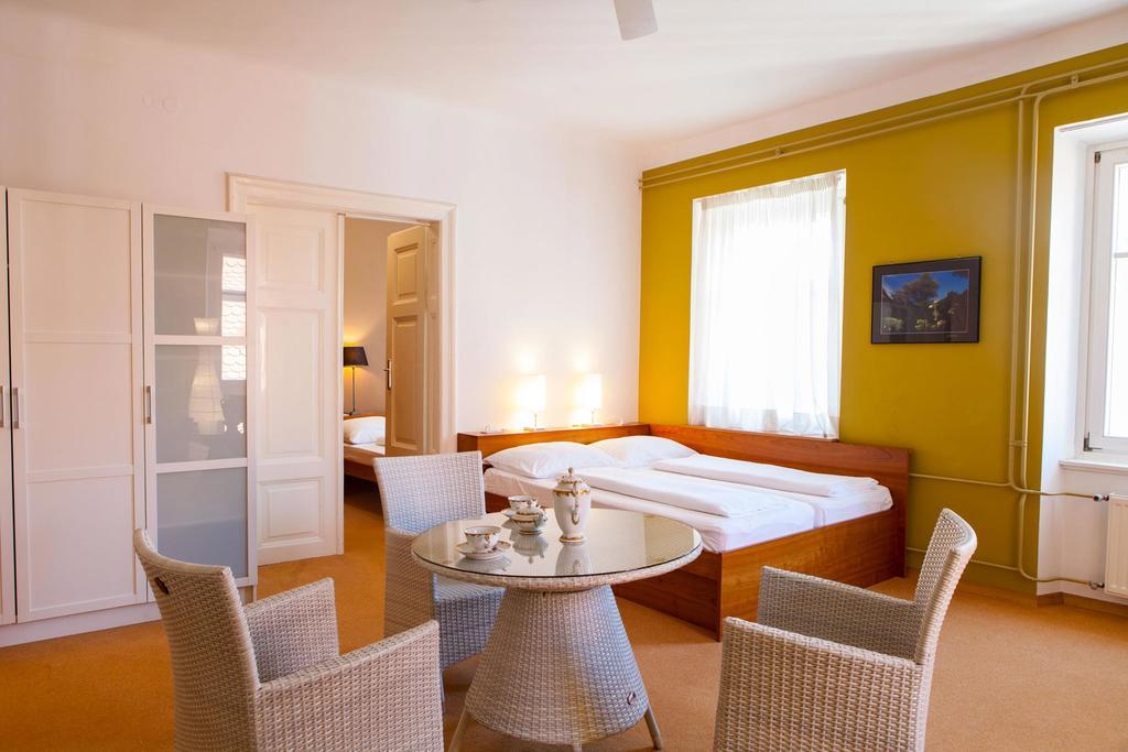 Julija&robert's Riverview Apartments&rooms Accommodatie bij particulieren Ljubljana