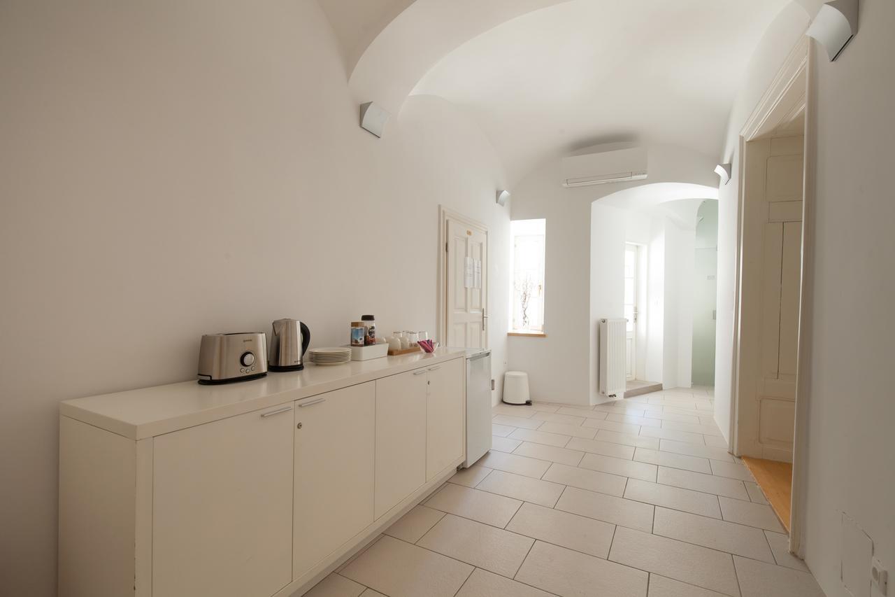 Julija&robert's Riverview And
